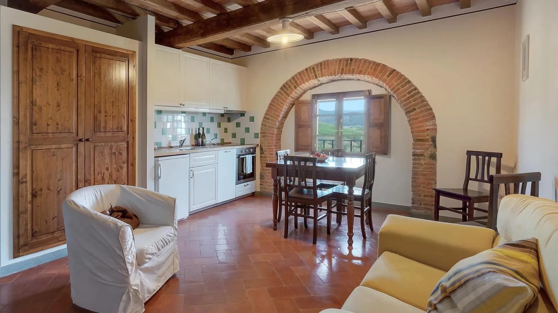 Hotel apartamentowy Agriturismo Tenuta Pakravan Papi Riparbella