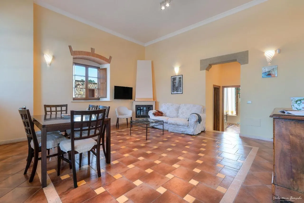 Agriturismo Tenuta Pakravan Papi Riparbella Aparthotel