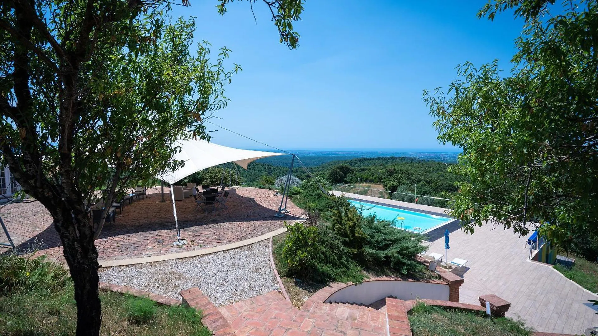 Aparthotel Agriturismo Tenuta Pakravan Papi Riparbella Italia